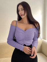COLD SHOULDER RUCHED FRONT LETTUCE TRIM TEE